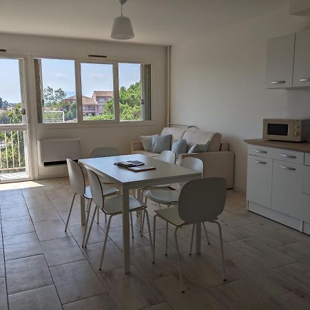 Superbe T2 Proche Des Plages Et Des Commerces Йер Экстерьер фото